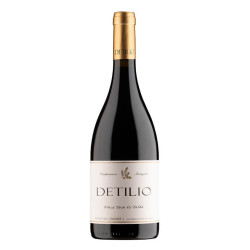 Vino Tinto Detilio